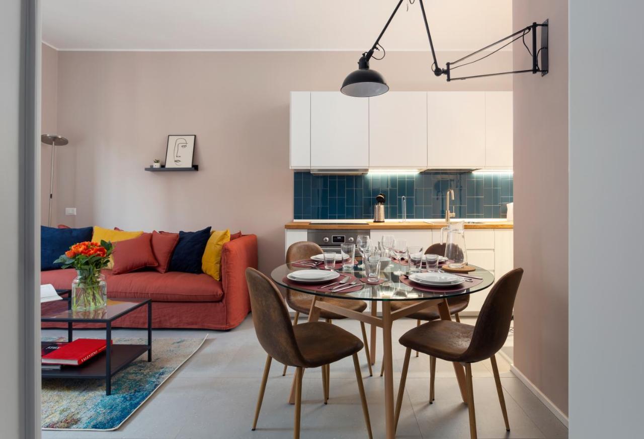 Appartamento Bilocale Aleardi Milano Esterno foto